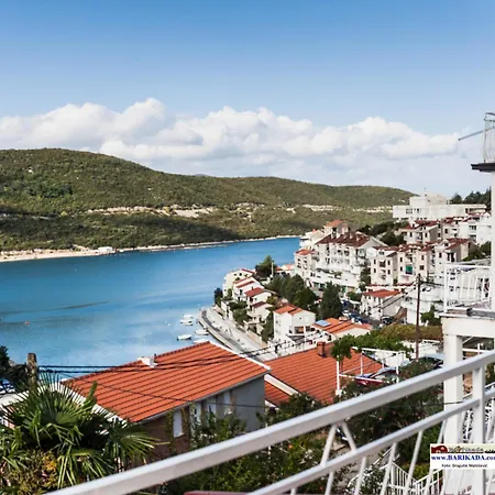 Pemberton * Neum